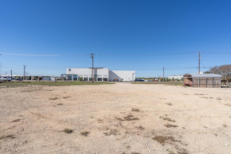 136 County Road 214, Liberty Hill, TX 78642