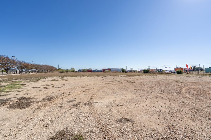 136 County Road 214, Liberty Hill, TX 78642