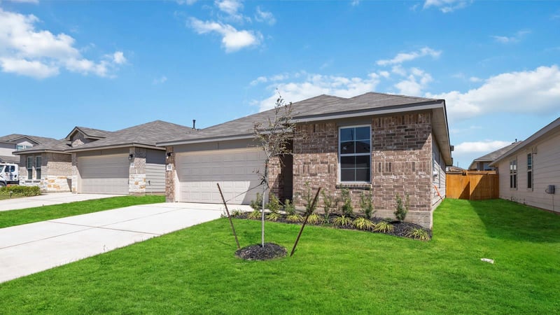 232 Juan Cordona DR, Buda, TX 78610