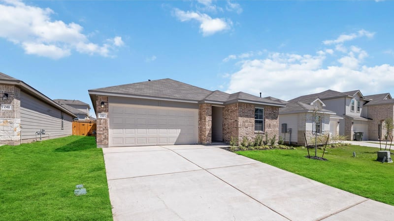 232 Juan Cordona DR, Buda, TX 78610