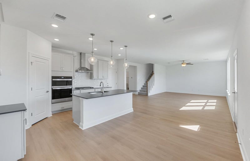 125 Darlington CT, Liberty Hill, TX 78642