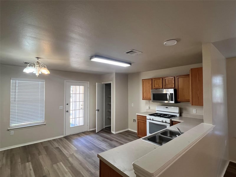 11512 Melstone DR, Manor, TX 78653
