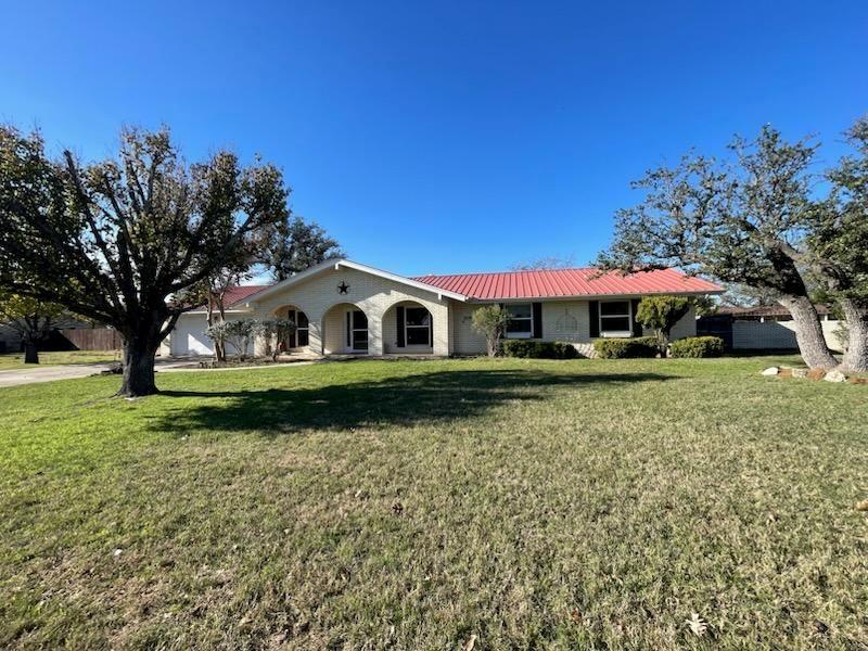 104 Skipcha TRL, Lampasas, TX 76550