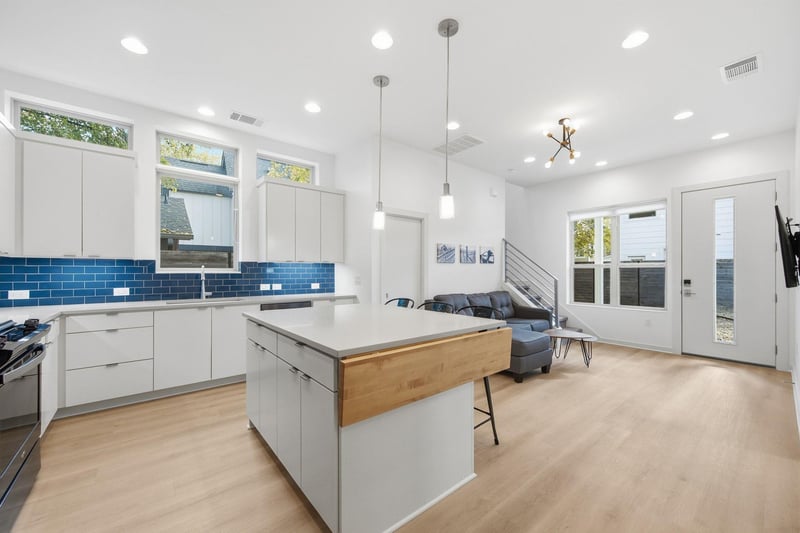 2811 Garwood Unit B ST #B, Austin, TX 78702