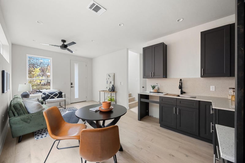 1709 Maple Ave #2A, Austin, TX 78702