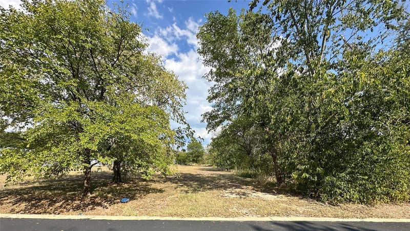 2208 B Pecan ST, Bastrop, TX 78602