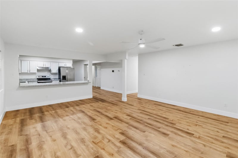 326 Pine View Loop, Bastrop, TX 78602