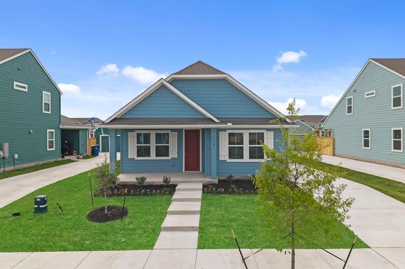 114 Cherry Blossom LN, Taylor, TX 76574