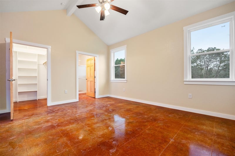 5 Quiet Meadow CIR, Wimberley, TX 78676
