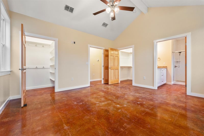 5 Quiet Meadow CIR, Wimberley, TX 78676