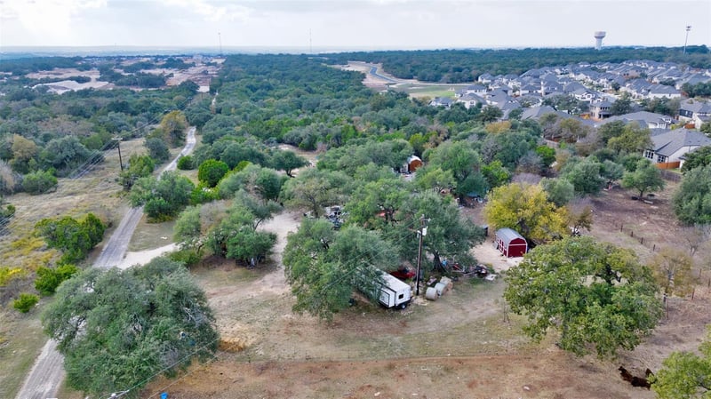 208 Whisper LN, Georgetown, TX 78628