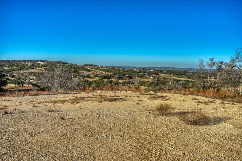 136 Falling Oak DR, Blanco, TX 78606