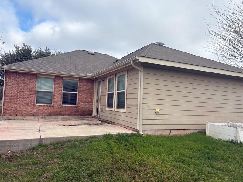 113 Granite Pa, Liberty Hill, TX 78642
