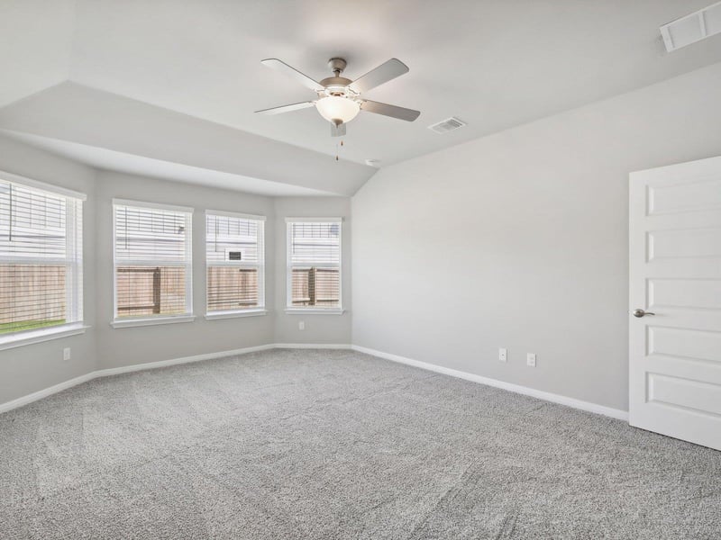 204 Pico ST, Hutto, TX 78634