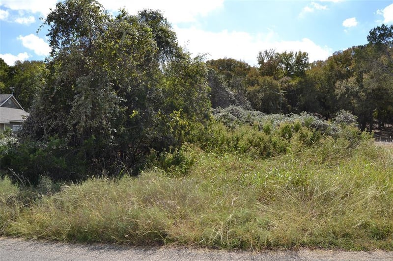 223 Pleasant Valley RD, Wimberley, TX 78676