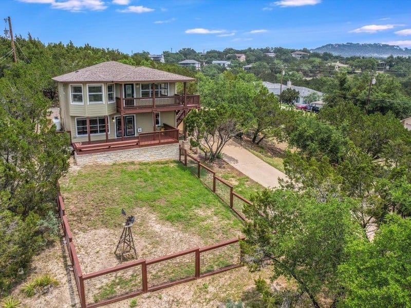 7606 Bar K Ranch RD, Lago Vista, TX 78645