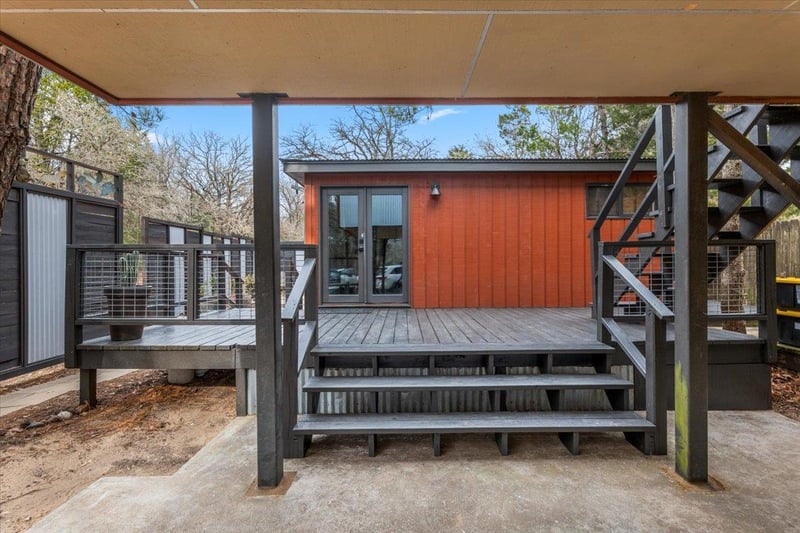 153 Old Wingo PL, Mcdade, TX 78650