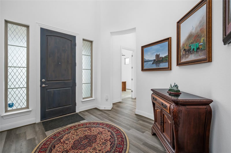 1404 Scenic Oaks DR, Georgetown, TX 78628