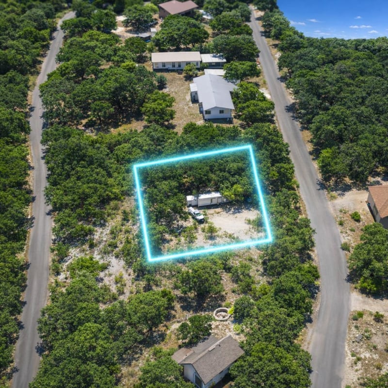 19516 Bee Creek Tavern RD, Spicewood, TX 78669