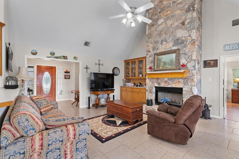 16351 Fm 1660 , Taylor, TX 76574