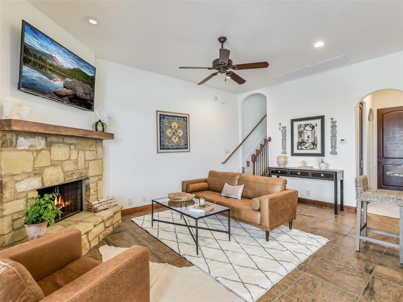17545 E Reed Parks RD #5, Jonestown, TX 78645