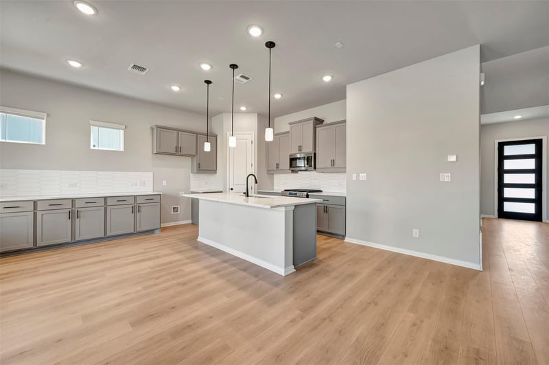 186 Grayson Elm Ps, Dripping Springs, TX 78620