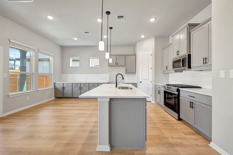 186 Grayson Elm Ps, Dripping Springs, TX 78620