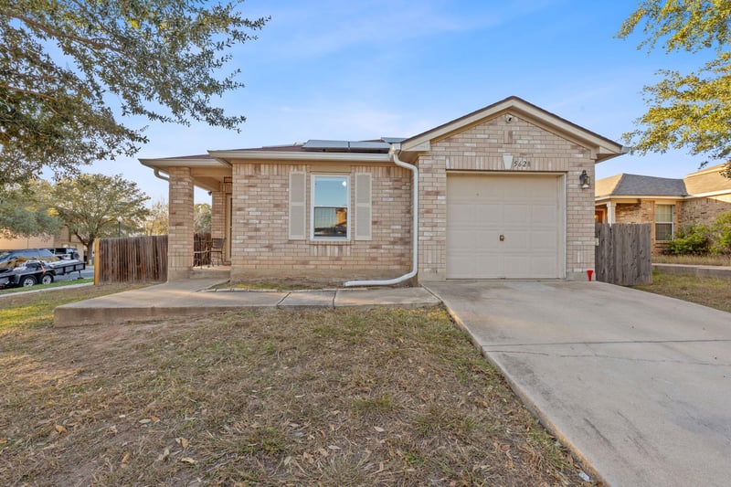 5628 Sunday Silence DR, Del Valle, TX 78617