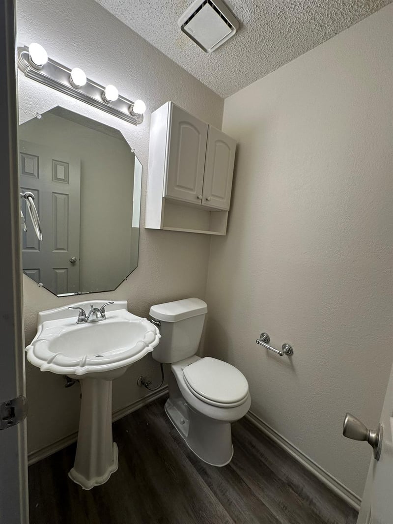 814 Smoke Signal Ps, Pflugerville, TX 78660