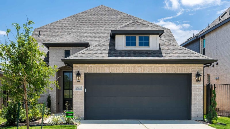 228 Menlo BND, Liberty Hill, TX 78642