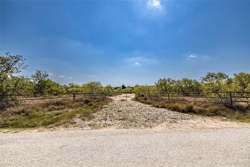 TBD Lot 3 Track RD, Dale, TX 78616