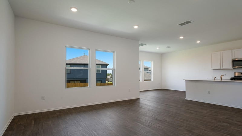 12105 Pike BND, Mustang Ridge, TX 78610