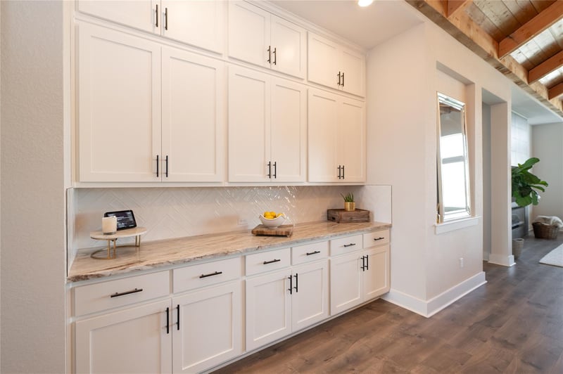157 Mcnaughton DR, Liberty Hill, TX 78642