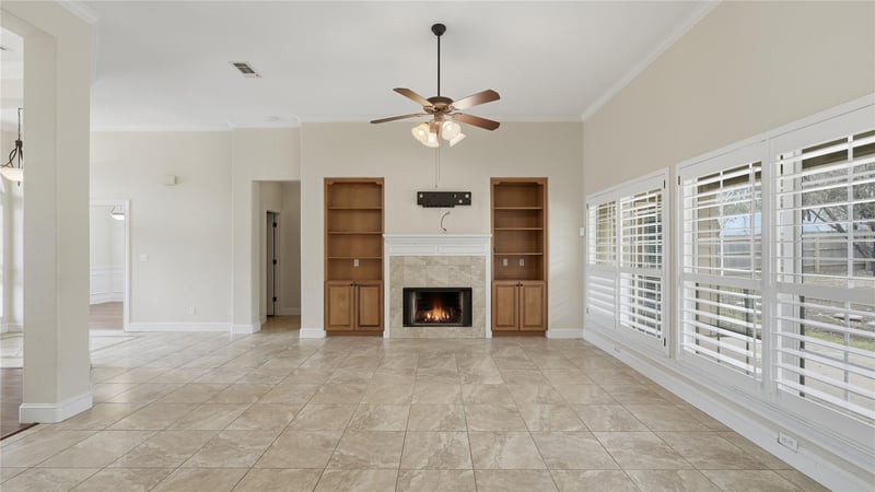 905 Mountain DR, San Marcos, TX 78666