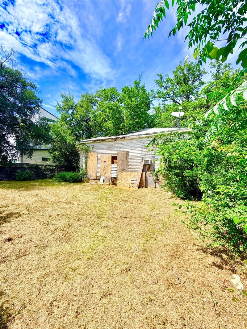 1181 Oakgrove Ave, Austin, TX 78702