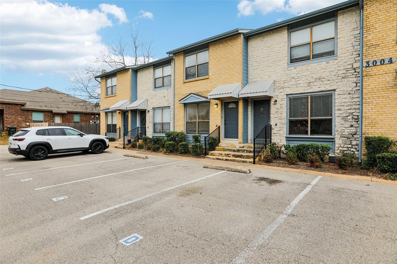 3004 Whisper Oaks LN #C, Georgetown, TX 78628