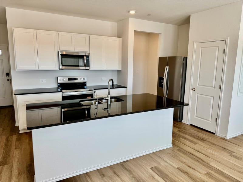 12811 Summer Village DR, Buda, TX 78610