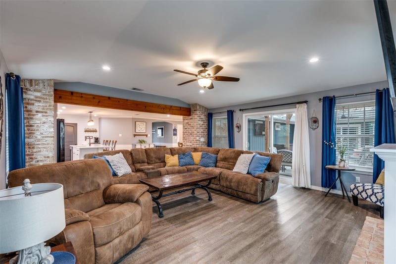 168 Still Forest DR, Cedar Creek, TX 78612