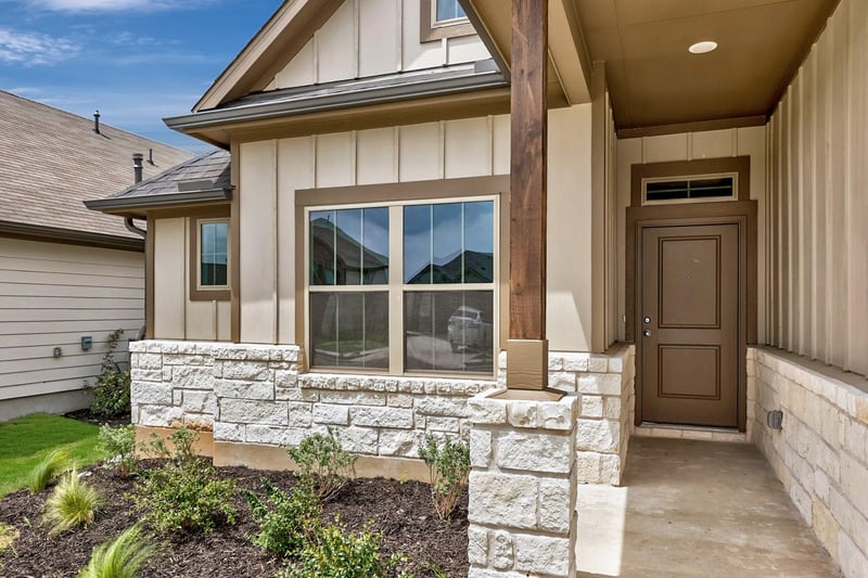 115 Mandeville DR, Hutto, TX 78634