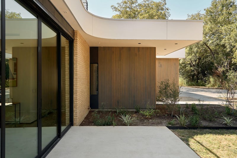 1112 Annie ST, Austin, TX 78704