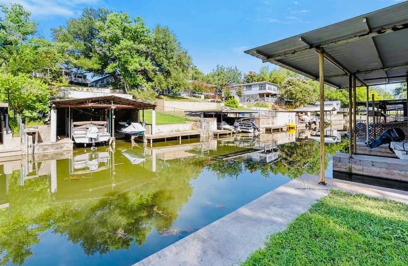 525 - 527 County Road 136a RD, Kingsland, TX 78639