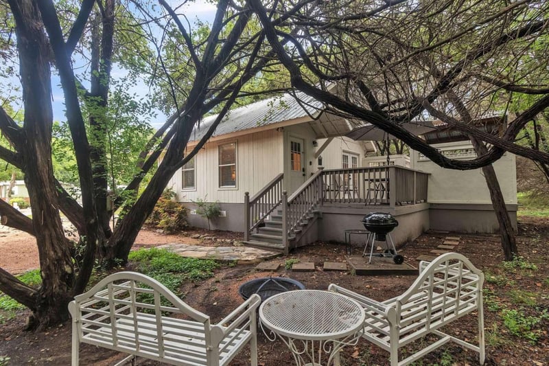 104 Scudder LN #X, Wimberley, TX 78676