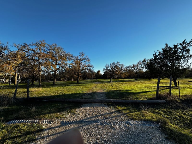 244 Buckskin Ps, Driftwood, TX 78619