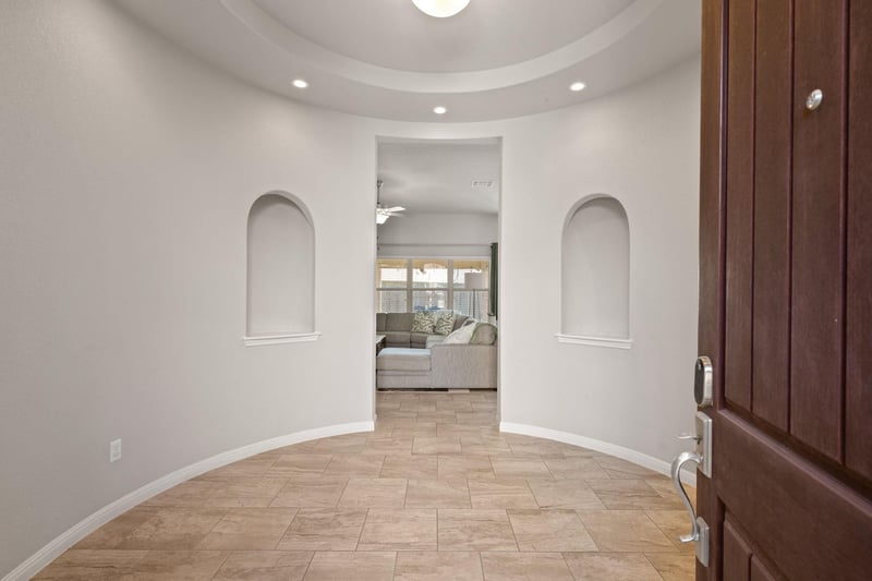 105 Highfield ST, Hutto, TX 78634