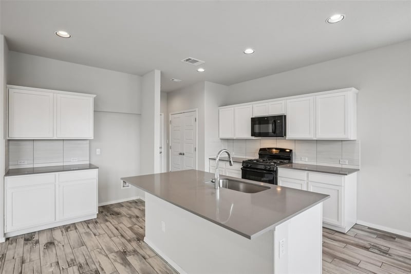 293 Gaida Loop, Georgetown, TX 78628