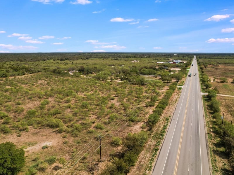 1428 State Highway 21 Hw, Cedar Creek, TX 78612