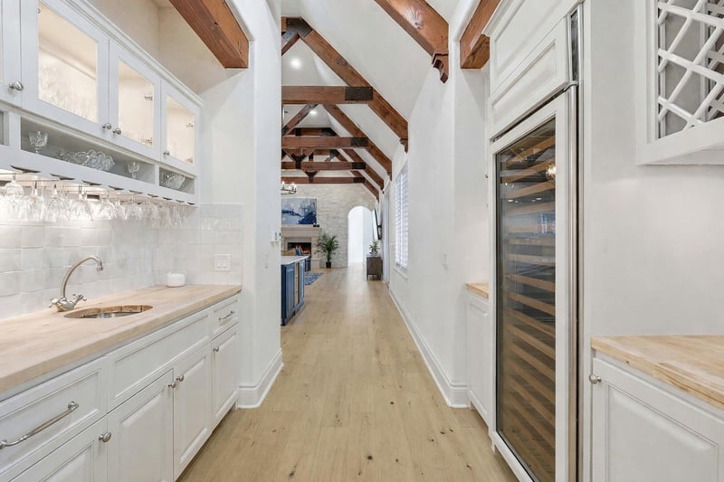 16400 Hamilton Pool RD, Austin, TX 78738