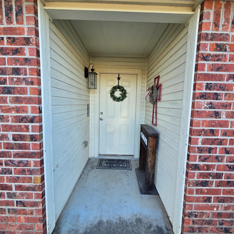212 Druse LN, Jarrell, TX 76537