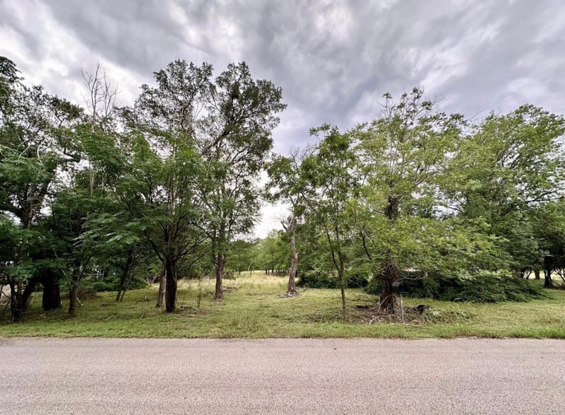 911 Penion DR, Austin, TX 78748