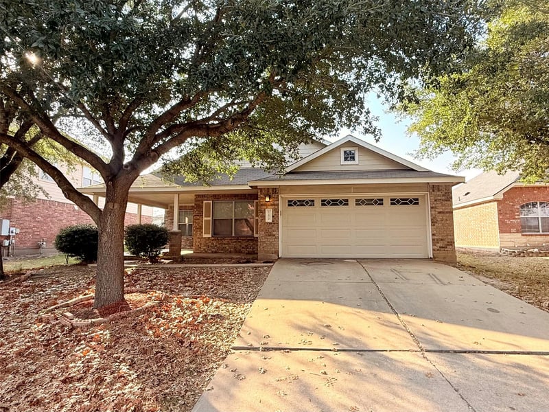 12820 Waynespur LN, Elgin, TX 78621